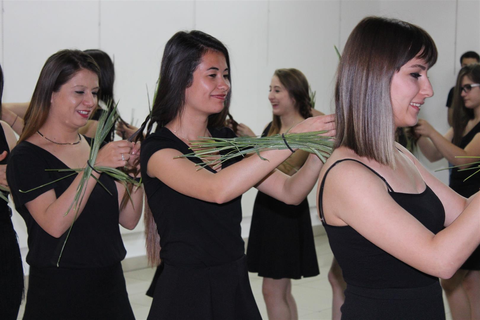 Doğanın Saçları Adlı Performans Gerçekleştirildi