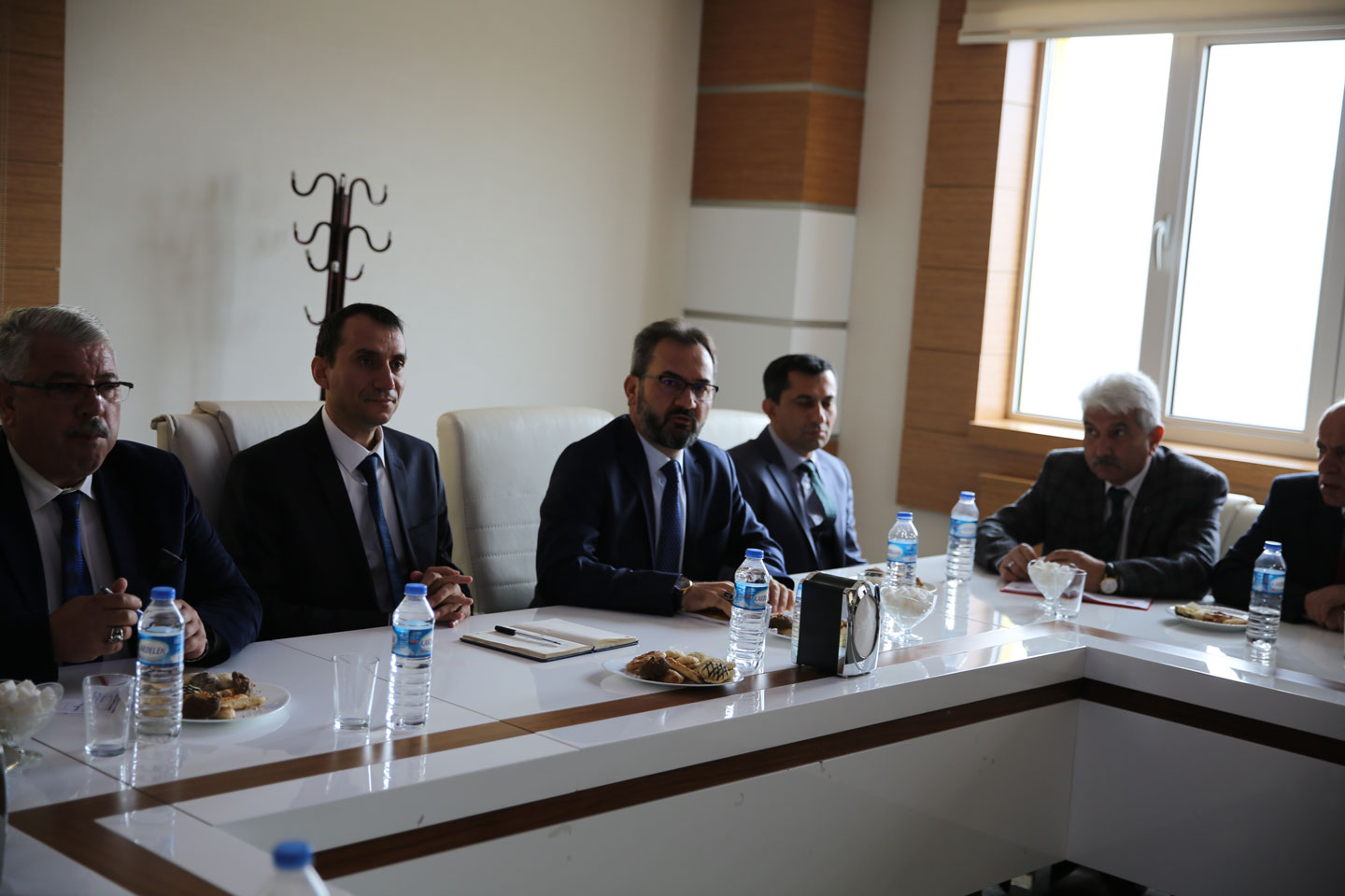 Rektör Aydınlı İl Millî Eğitim Danışma Komisyonu Toplantısına Katıldı