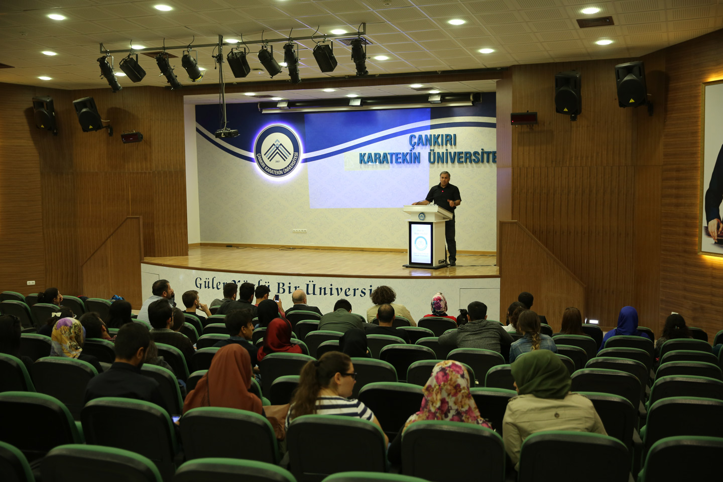  İslam Düşüncesi ve Felsefe Söyleşisi 