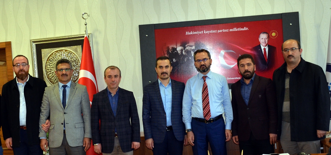 ÖNDER Çankırı İmam Hatipliler Derneği Rektörümüz Prof. Dr. İbrahim Aydınlı’yı Ziyaret Etti