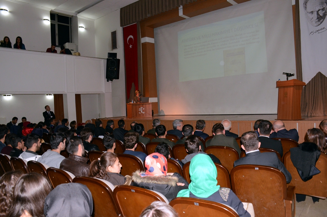 Atatürk ve Millî Hâkimiyet Konferansı Gerçekleştirildi