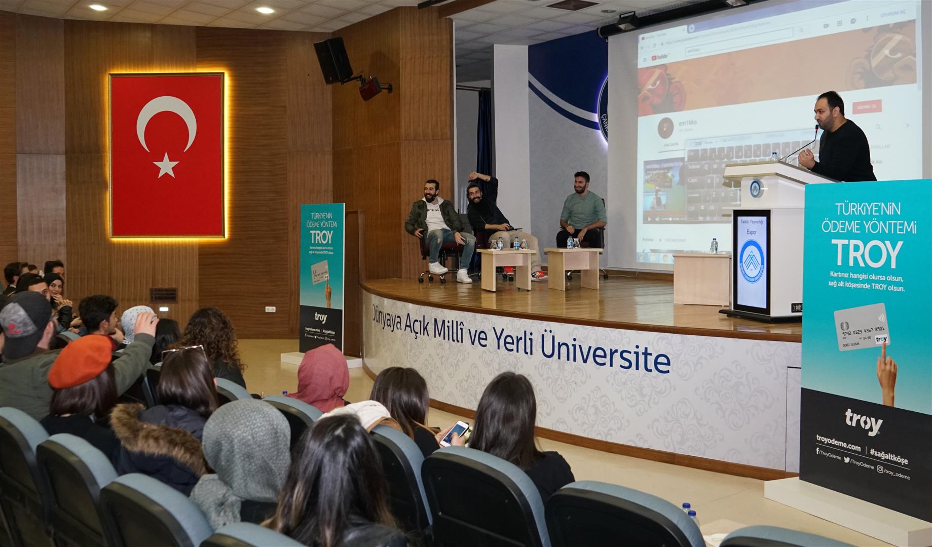 1. Ulusal Üniversite Öğrenci Toplulukları Zirvesi Sona Erdi