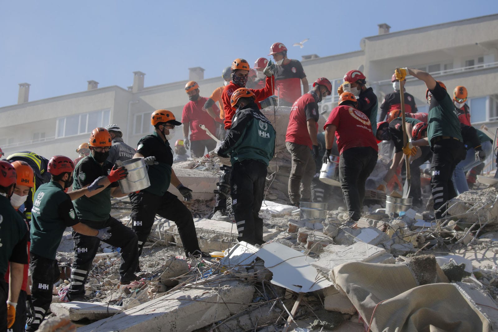 Rektör Ayrancı Deprem Bölgesindeki ÇAKÜ’lü Öğrencileri Arayarak Geçmiş Olsun Dileklerini İletti