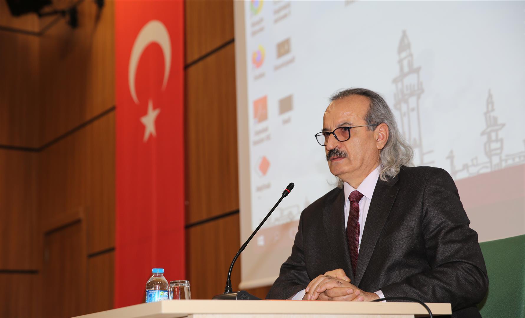 Kudüs Şairi Nuri Pakdil`in Ardından Söyleşisi Gerçekleştirildi